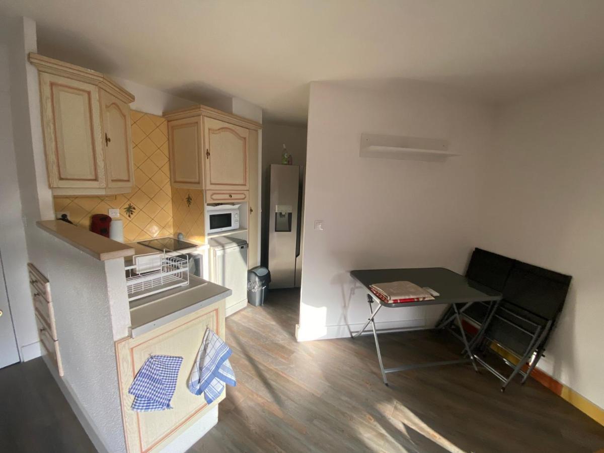 appartement au LAGON BLEU à Fréjus, garage, tennis&piscine 1200 M2 Extérieur photo